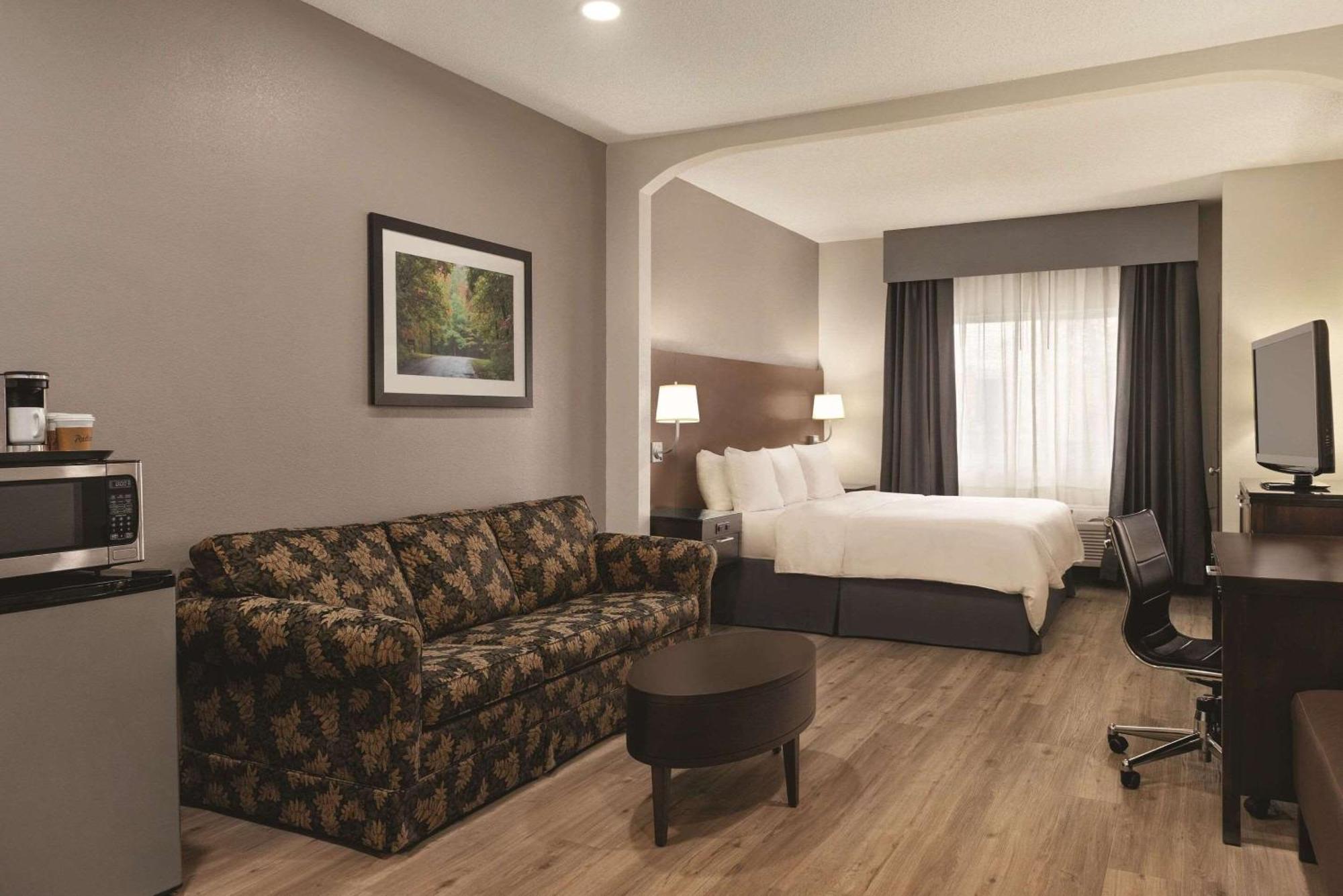 Radisson Hotel & Conference Center Ρόκφορντ Εξωτερικό φωτογραφία