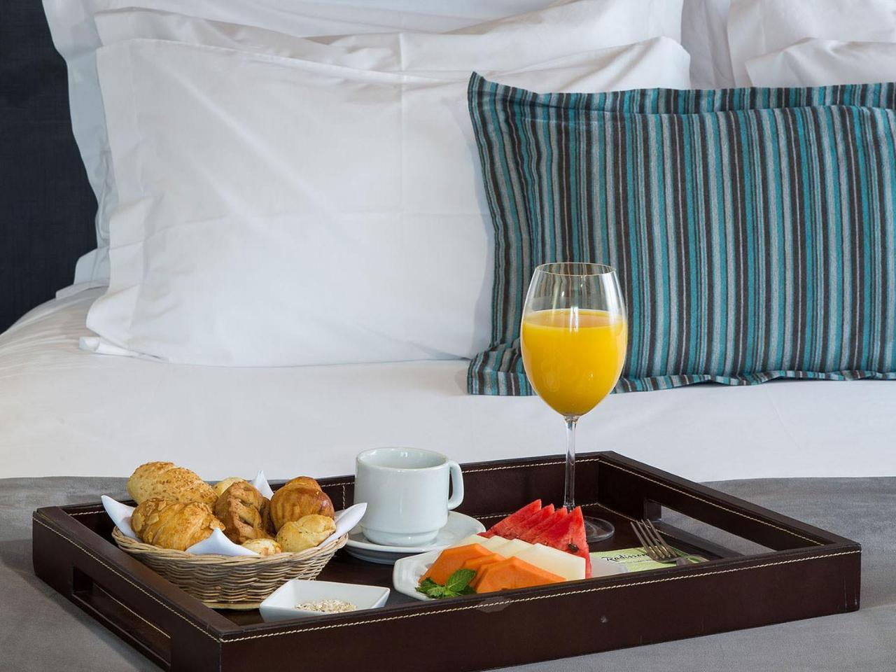 Radisson Hotel & Conference Center Ρόκφορντ Εξωτερικό φωτογραφία